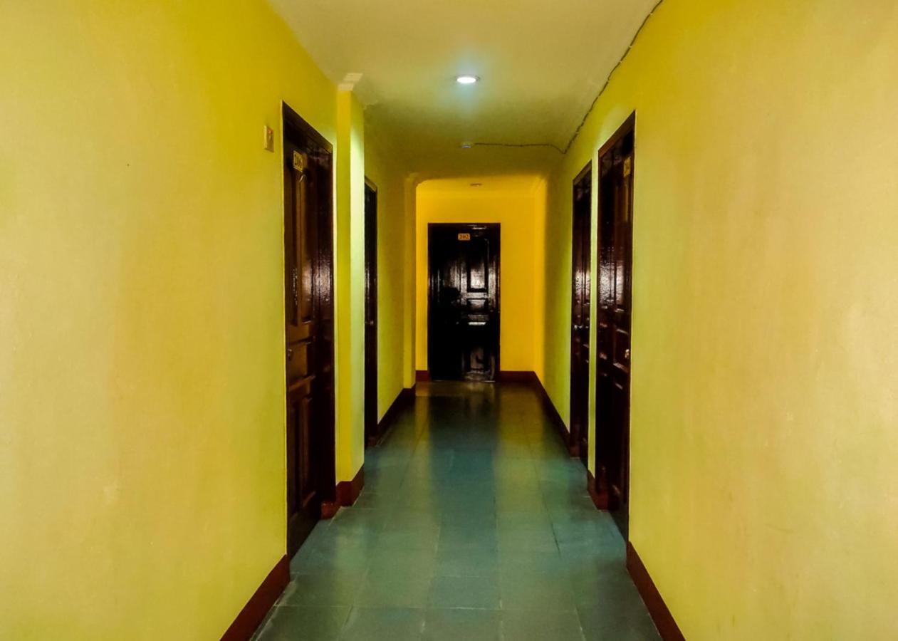 Oyo 3372 Hotel Pelita Terang Nagoya Luaran gambar