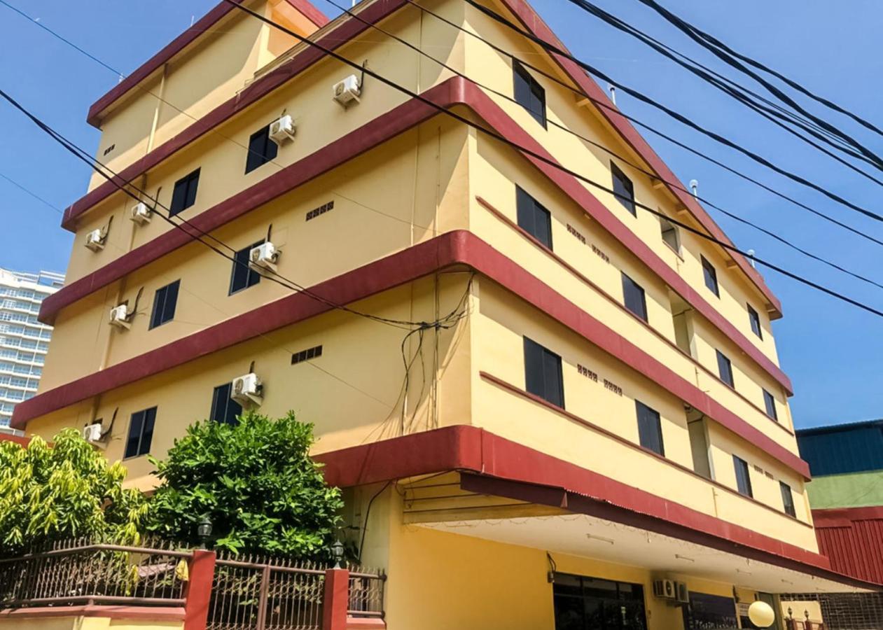 Oyo 3372 Hotel Pelita Terang Nagoya Luaran gambar